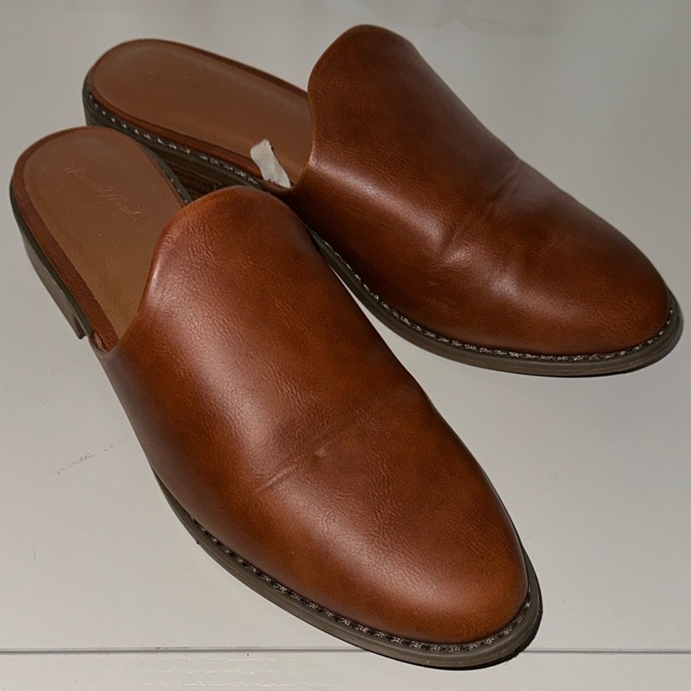 Universal Thread Brown Leather Mules